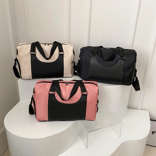Travelling Bag - Image 2
