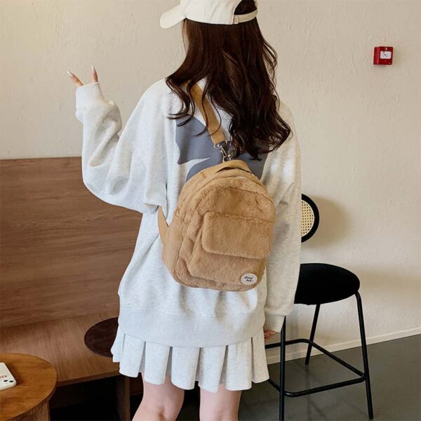 Furry backpack - Image 2