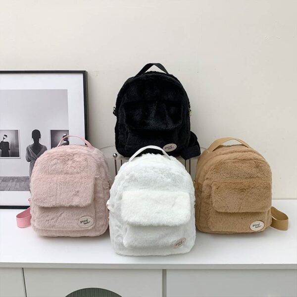 Furry backpack - Image 3
