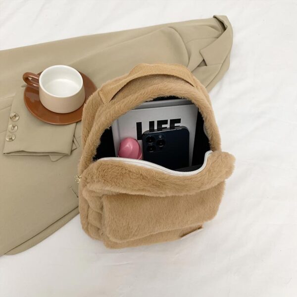 Furry backpack - Image 4